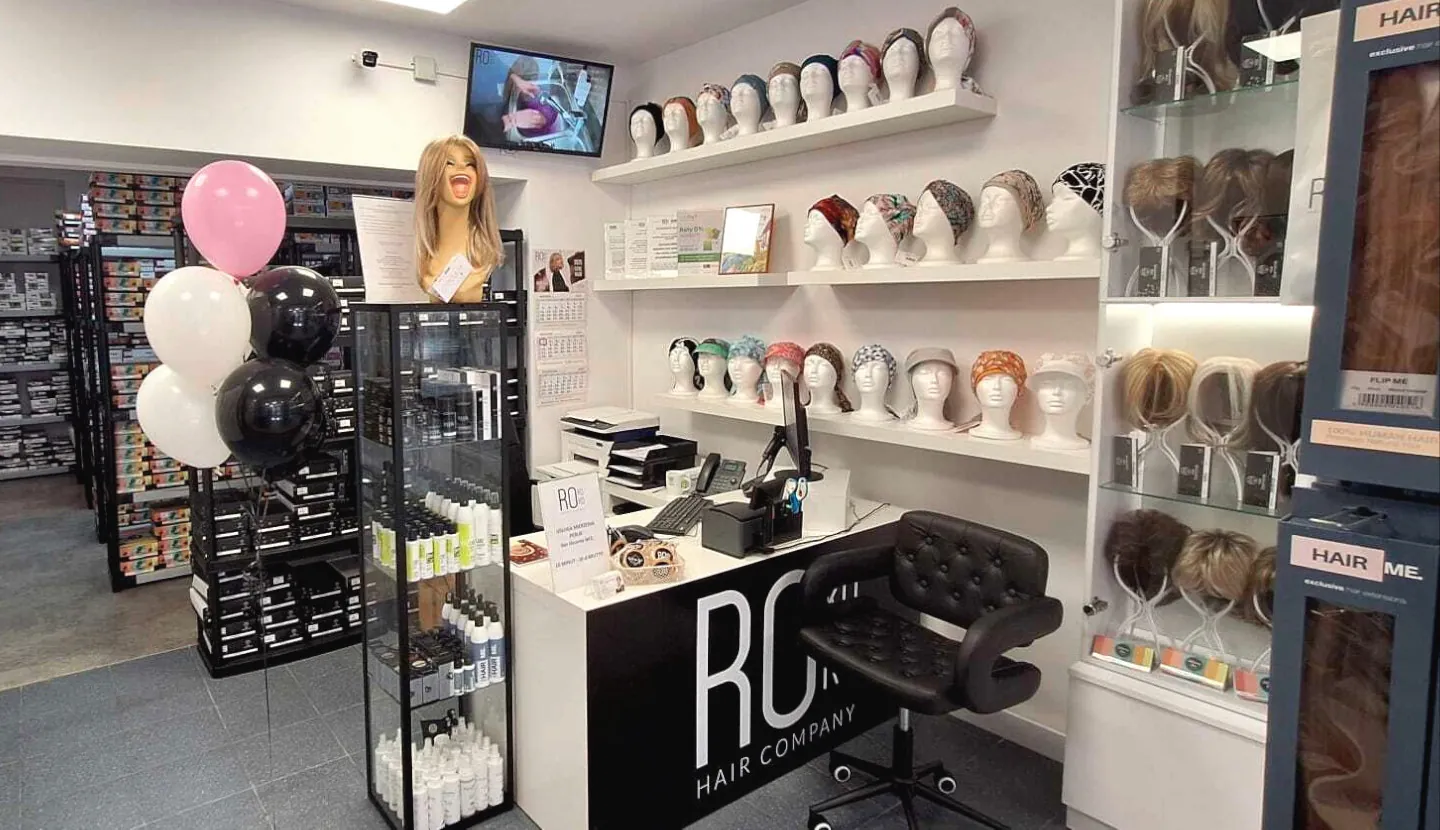 Sklep perukarski w Gliwicach